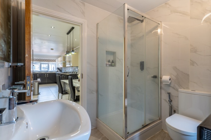 Images for Valley Drive, Gravesend, Kent, DA12 5RR