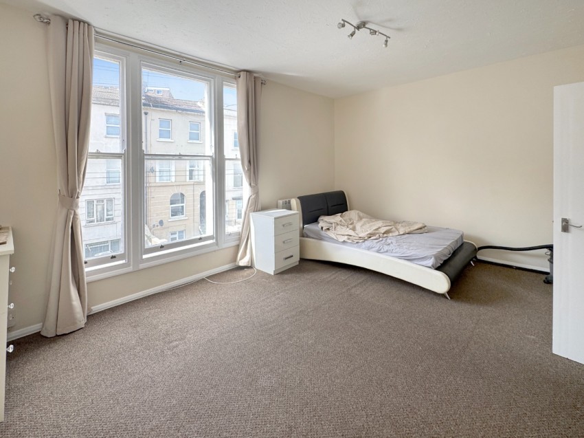 Images for Parrock Street, Gravesend, DA12 1EX