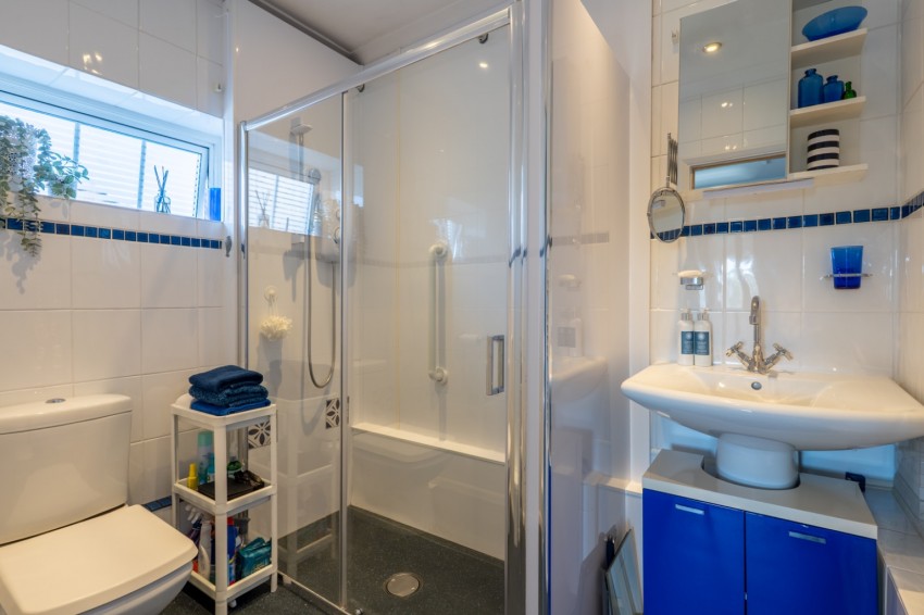 Images for Cygnet Gardens, Northfleet, Gravesend, Kent, DA11 7DN