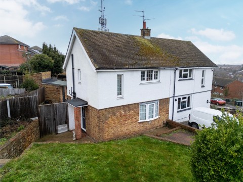 View Full Details for Mungo Park Road, Gravesend, Kent, DA12 5DF