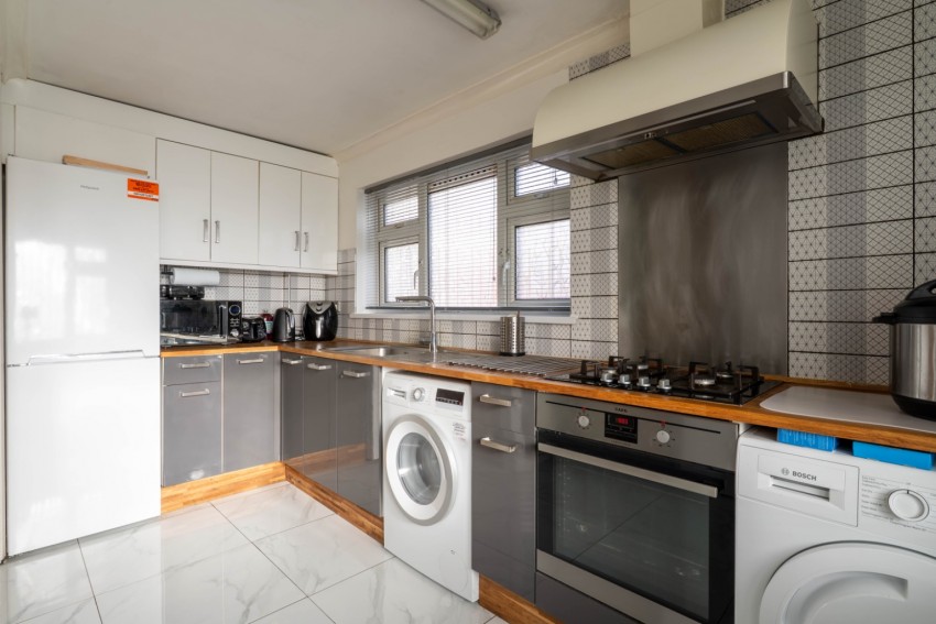 Images for Lewis Court, Snelling Avenue, Northfleet, Gravesend, Kent, DA11 7EA