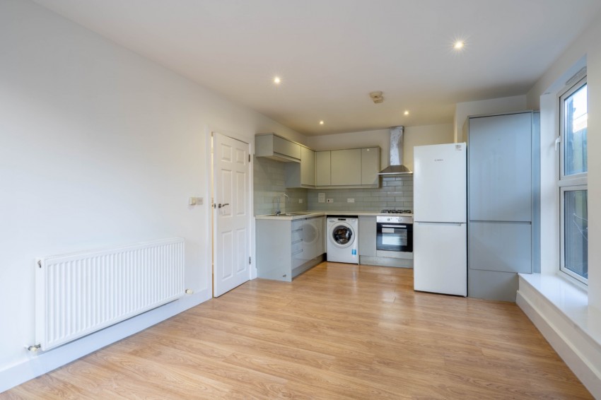 Images for Apex House, Burch Road, Northfleet, Gravesend, Kent, DA11 9FF