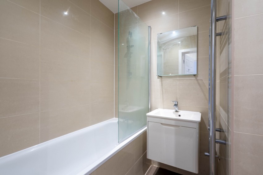 Images for Apex House, Burch Road, Northfleet, Gravesend, Kent, DA11 9FF