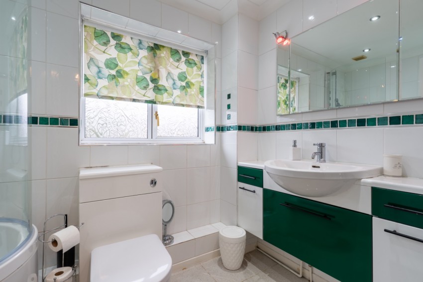 Images for Brooke Drive, Gravesend, DA12 4XP