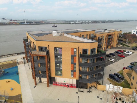 View Full Details for Kirkham Court, 4 Henley Approach, Northfleet, Gravesend, Kent, DA11 9GD