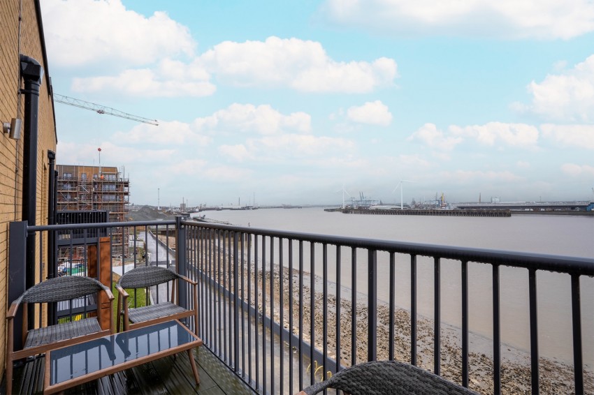 Images for Kirkham Court, 4 Henley Approach, Northfleet, Gravesend, Kent, DA11 9GD