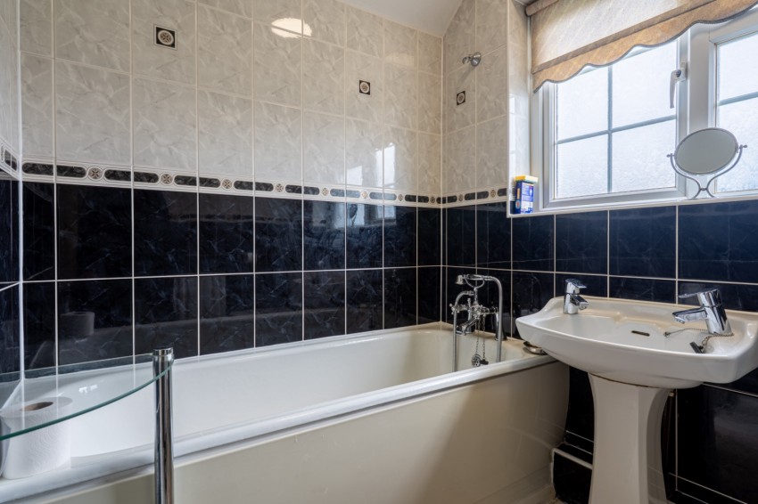 Images for Rochester Road, Gravesend, Kent, DA12 4TT