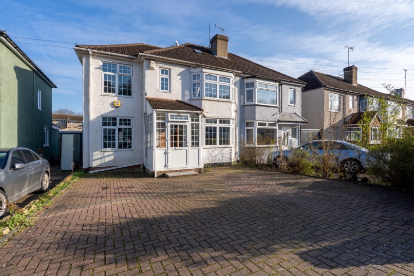 Images for Valley Drive, Gravesend, DA12 5RR