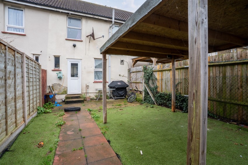 Images for Poplar Avenue, Gravesend, Kent, DA12