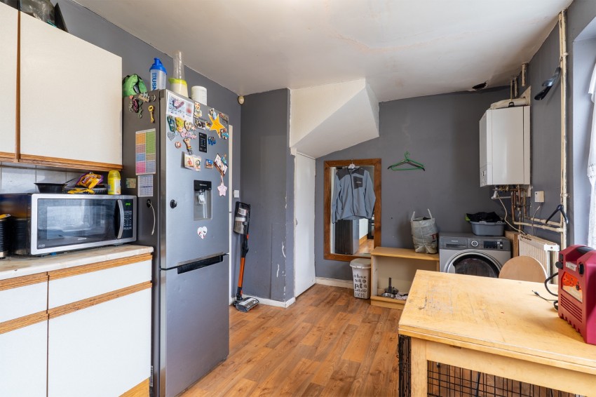 Images for Poplar Avenue, Gravesend, Kent, DA12