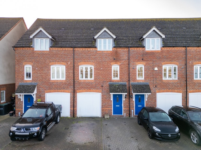 Quarry Close, Gravesend, Kent, DA11