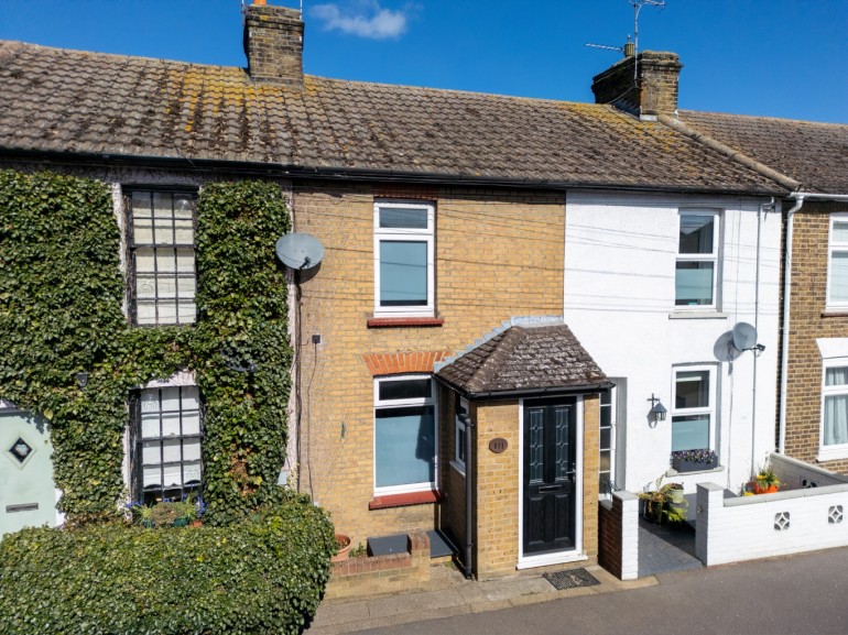 Lower Higham Road, Gravesend, Kent, DA12