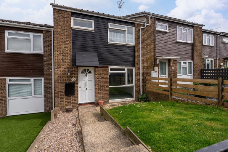 Mackenzie Way, Gravesend, Kent, DA12 5UH