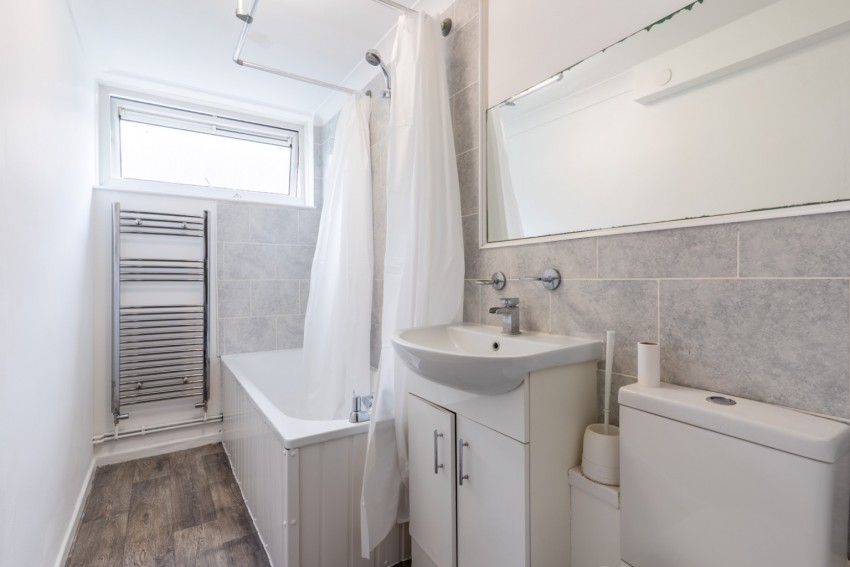 Images for Gravesham Court, Clarence Row, Gravesend, Kent, DA12 1HN