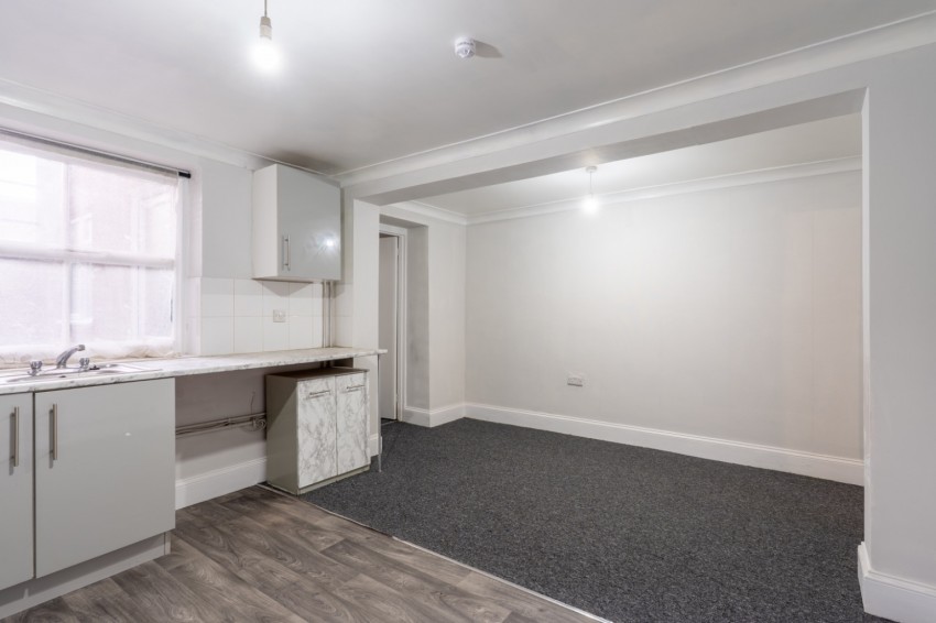 Images for London Road, Northfleet, Gravesend, Kent, DA11 9LZ