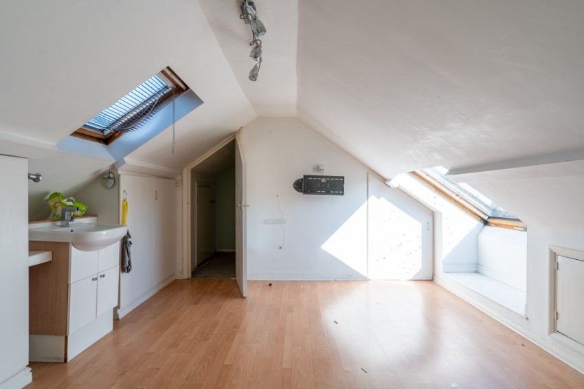 Images for Parrock Avenue, Gravesend, Kent, DA12 1QQ