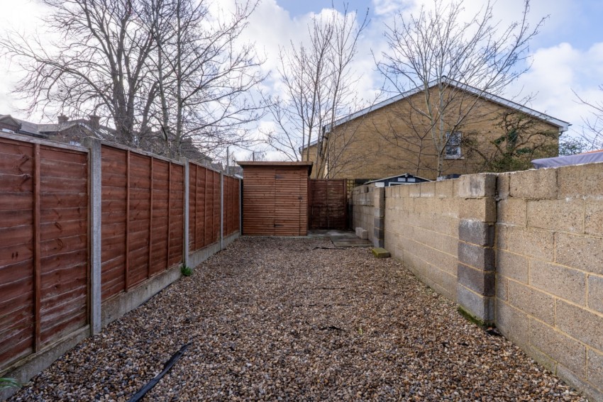 Images for Wingfield Road, Gravesend, Kent, DA12 1BS