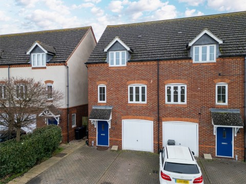 View Full Details for Quarry Close, Gravesend, Kent, DA11