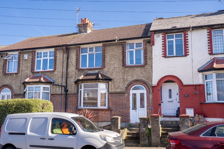 Earl Road, Northfleet, Gravesend, Kent, DA11 7AF