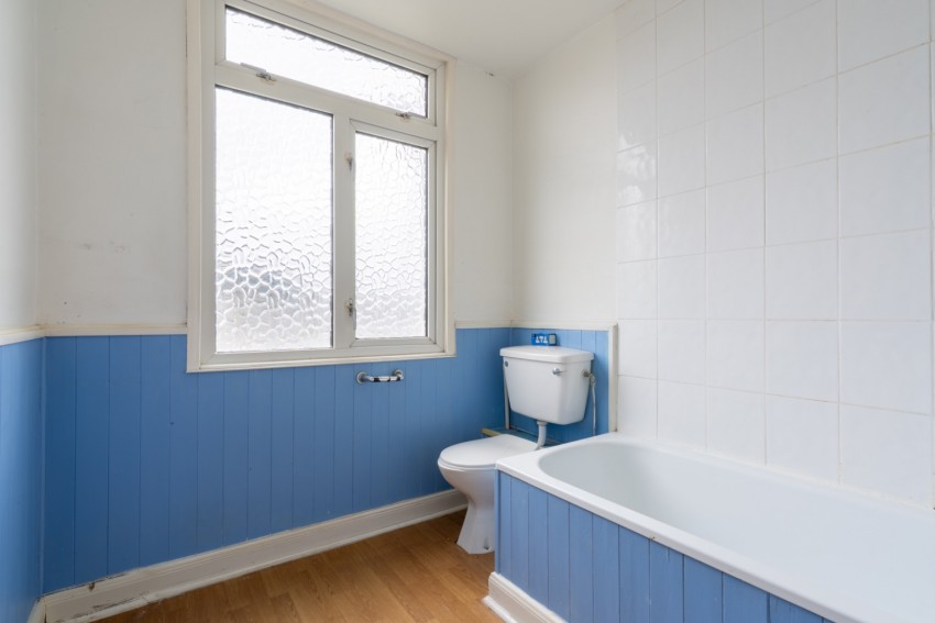 Images for Earl Road, Northfleet, Gravesend, Kent, DA11 7AF