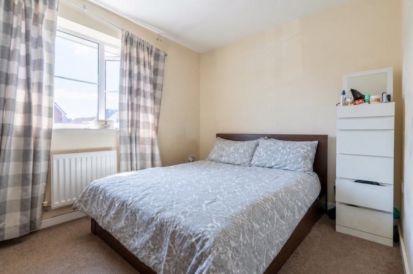 Images for Hardy Avenue, Dartford, Kent, DA1 2FE