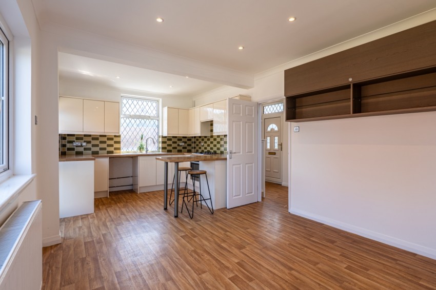 Images for Lamorna Avenue, Gravesend, Kent, DA12