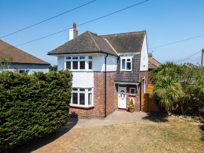 Images for Lamorna Avenue, Gravesend, Kent, DA12