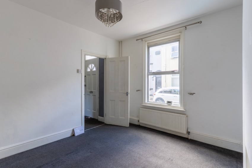 Images for Salisbury Road, Chatham, Kent, ME4 5NN