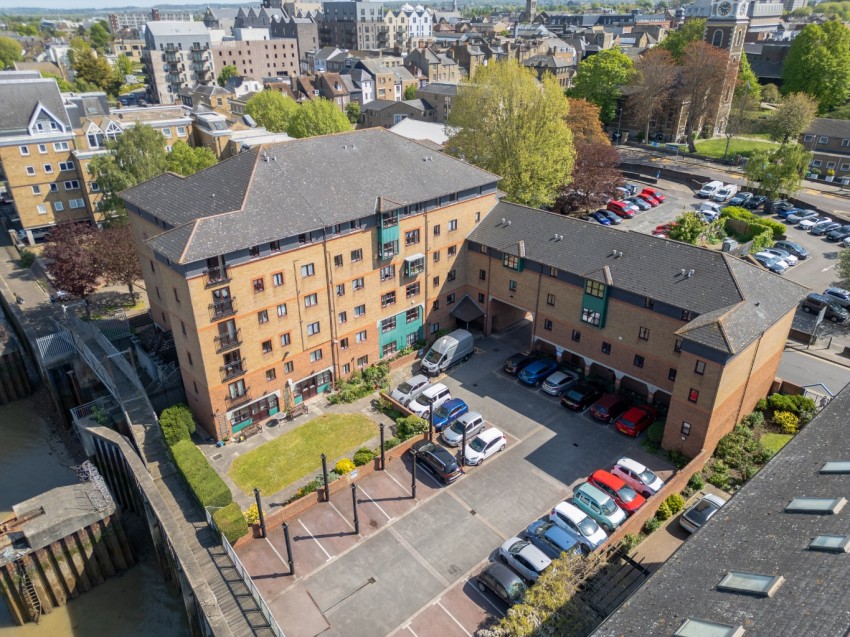 Images for Regents Court, West Street, Gravesend, Kent, DA11 0BT