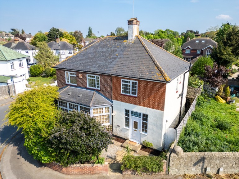 Milton Avenue, Gravesend, Kent, DA12 1QL