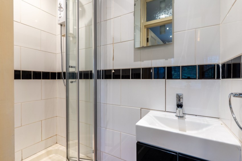 Images for Milton Avenue, Gravesend, Kent, DA12 1QL