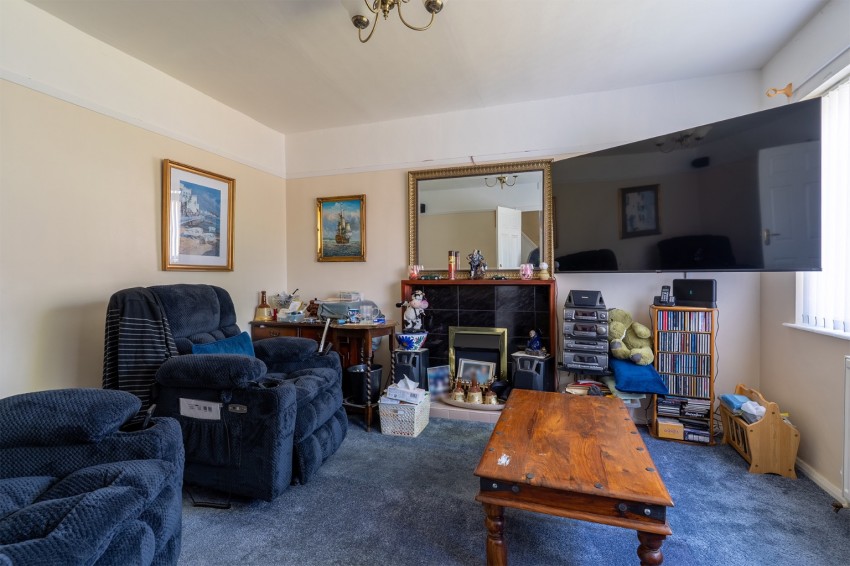 Images for Farlow Close, Northfleet, DA11 7JD