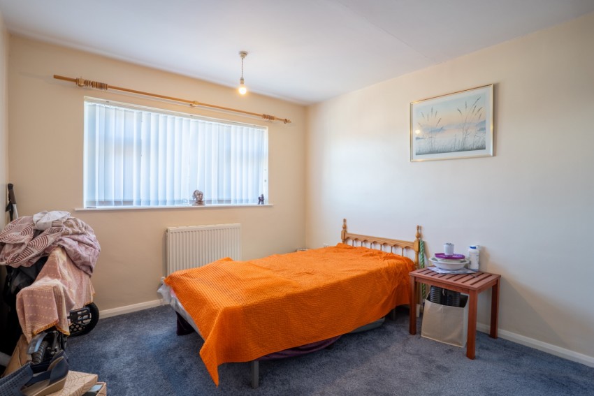 Images for Farlow Close, Northfleet, DA11 7JD