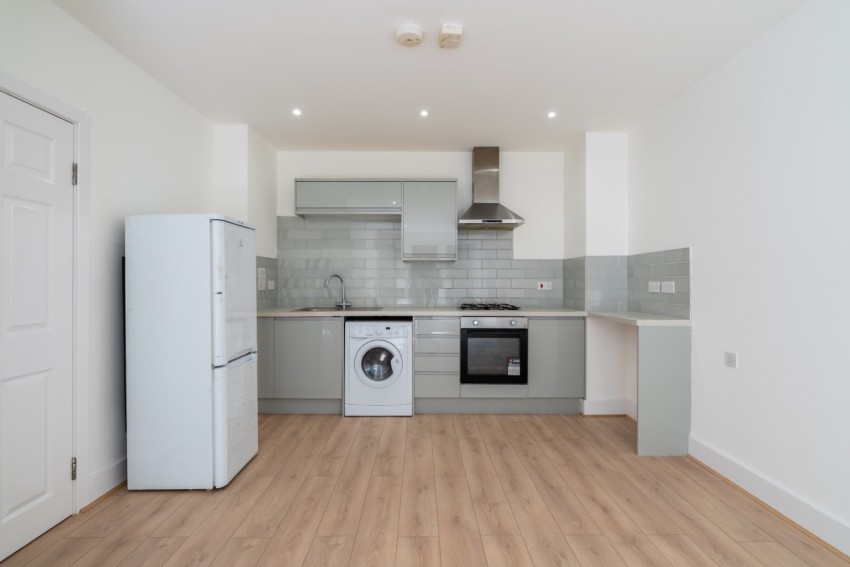 Images for Apex House, Burch Road, Northfleet, Gravesend, Kent, DA11 9FF