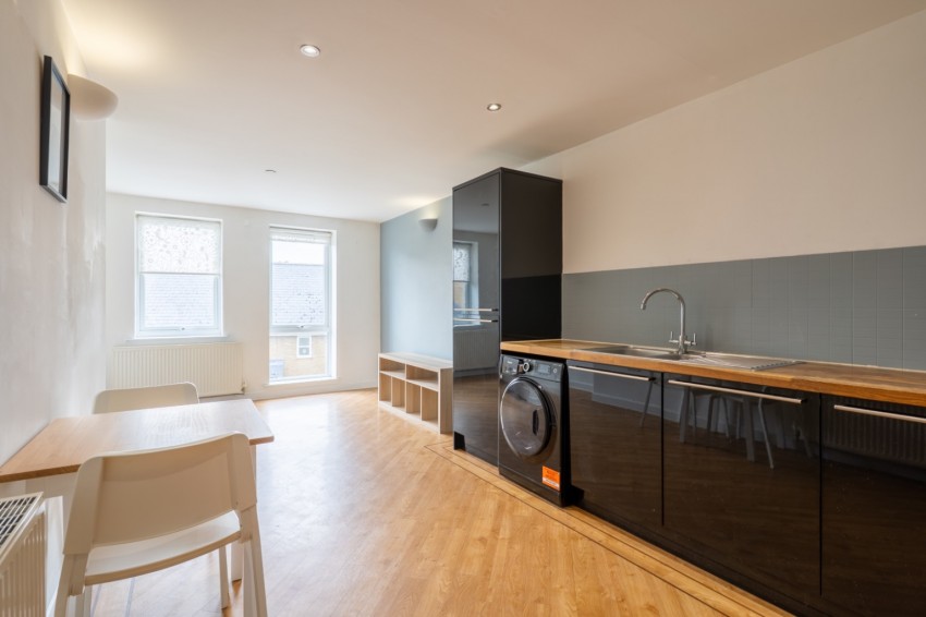 Images for Wrotham Road, Gravesend, Kent, DA11 0DU