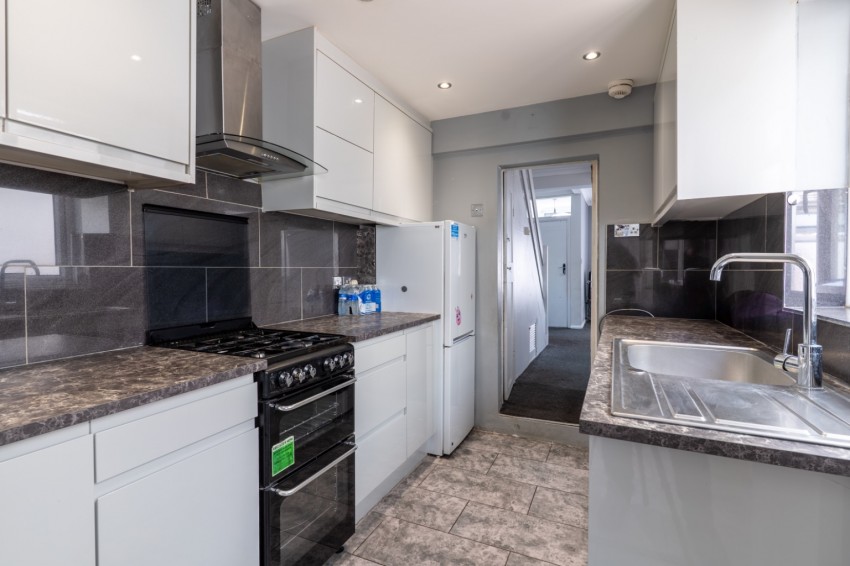Images for Wellington Street, Gravesend, Kent, DA12 1JQ