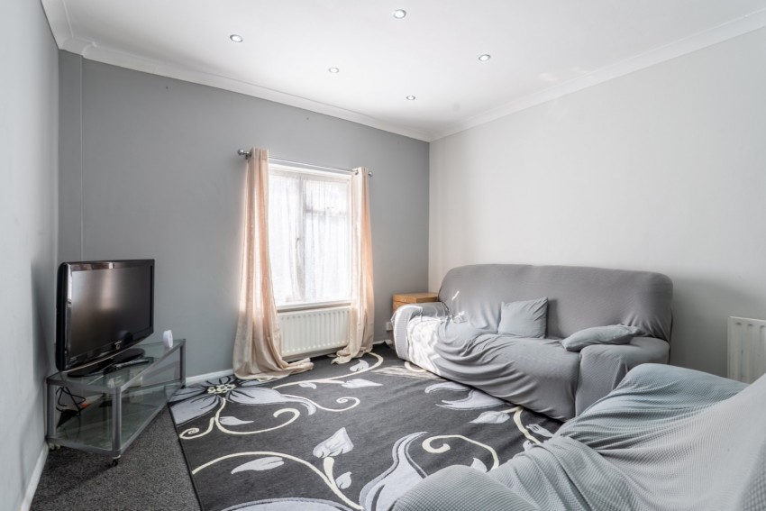 Images for Wellington Street, Gravesend, Kent, DA12 1JQ