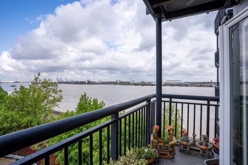 Images for Baltic Wharf, Clifton Marine Parade, Gravesend, Kent, DA11