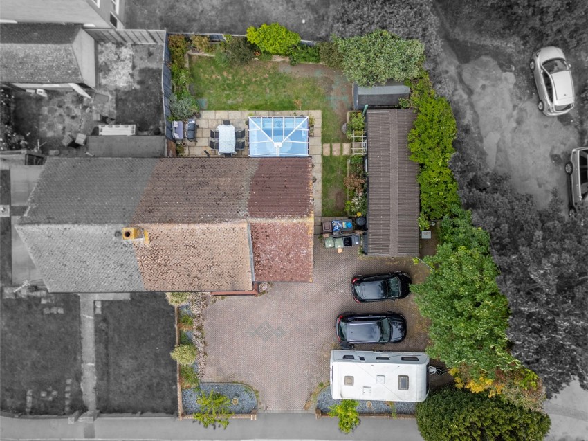 Images for Hever Court Road, Gravesend, Kent, DA12 5EQ