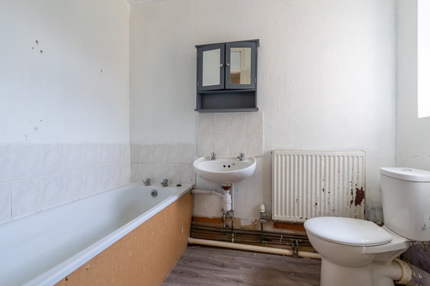 Images for York Road, Gravesend, Kent, DA12