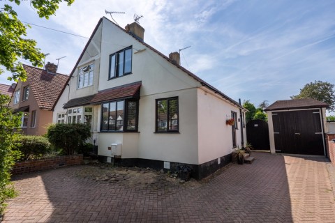 View Full Details for Old Road East, Gravesend, Kent, DA12 1PG