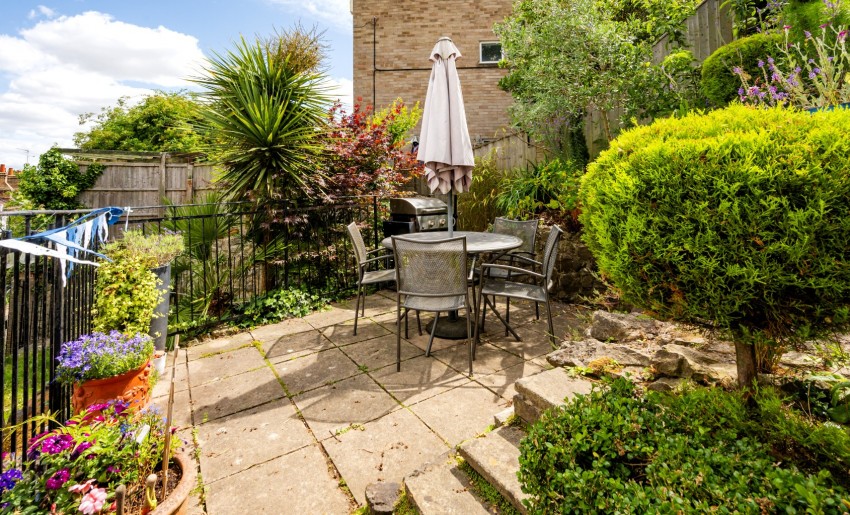 Images for Shrubbery Road, Gravesend, Kent, DA12 1JW