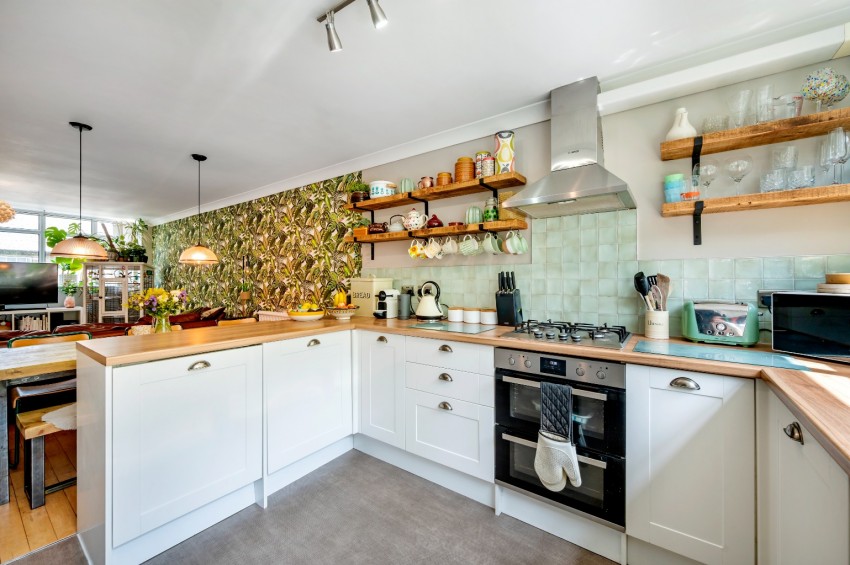Images for Shrubbery Road, Gravesend, Kent, DA12 1JW