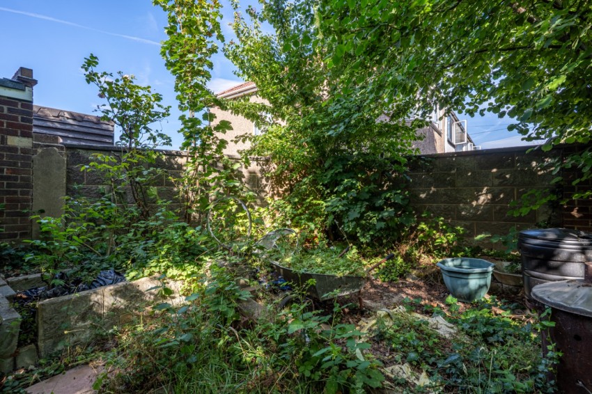 Images for Denton Court Road, Gravesend, Kent, DA12 2HS