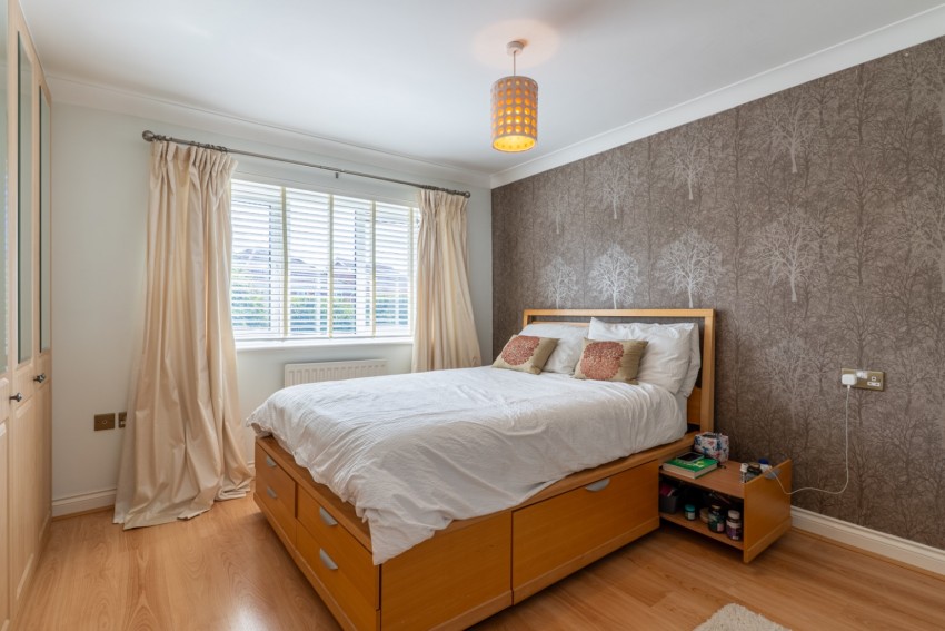 Images for Allens Mead, Gravesend, Kent, DA12 2JB
