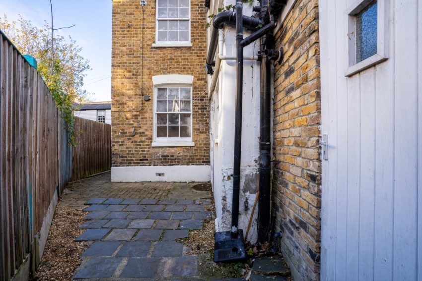 Images for South Hill Road, Gravesend, Kent, DA12 1LA