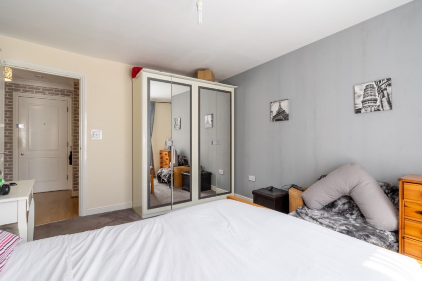 Images for Fisgard Court, Admirals Way, Gravesend, Kent, DA12 2AW