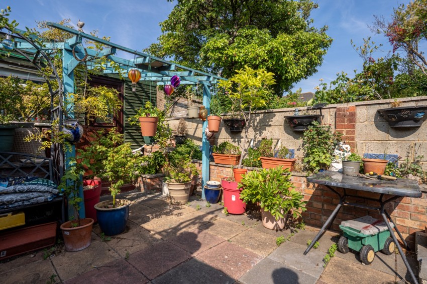 Images for Old Road West, Gravesend, Kent, DA11 0LY