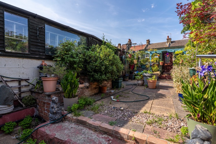 Images for Old Road West, Gravesend, Kent, DA11 0LY