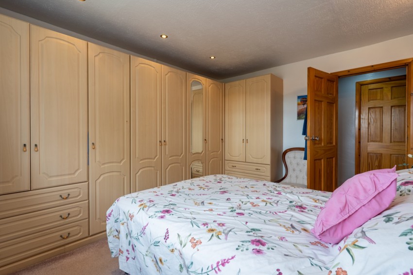 Images for Scott Road, Gravesend, Kent, DA12 5TT